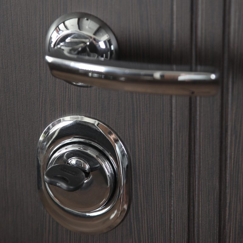 Стальная дверь «Викинг» с зеркалом