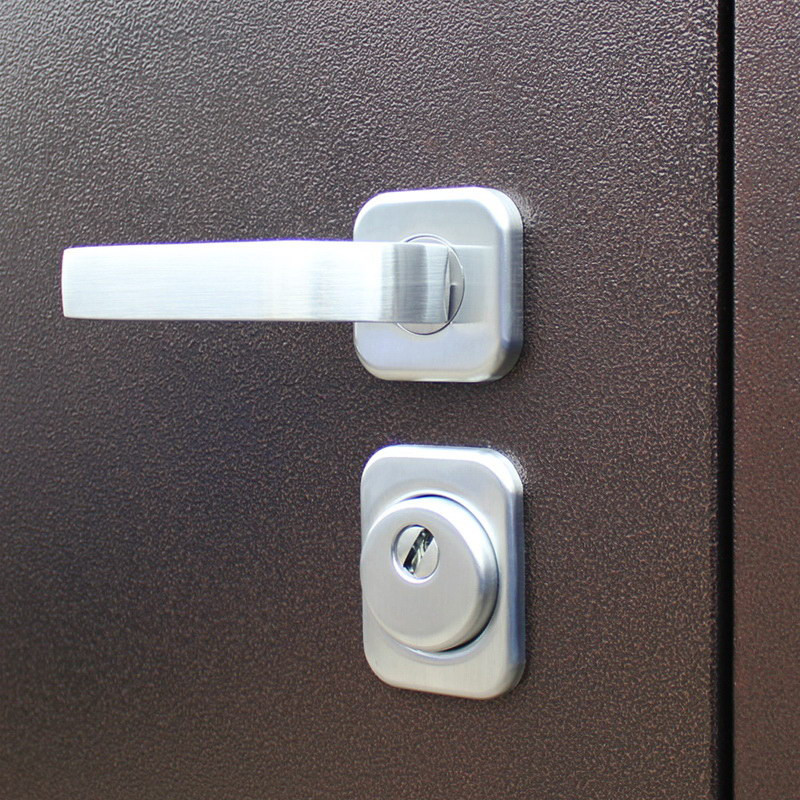 Стальная дверь "Спартак" 