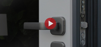 Стальная дверь "Барселона" с зеркалом