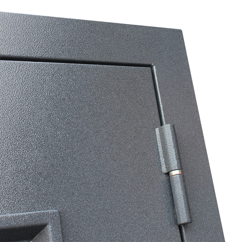 Стальная дверь "Titanium" с окном и английской решеткой (терморазрыв 3к)